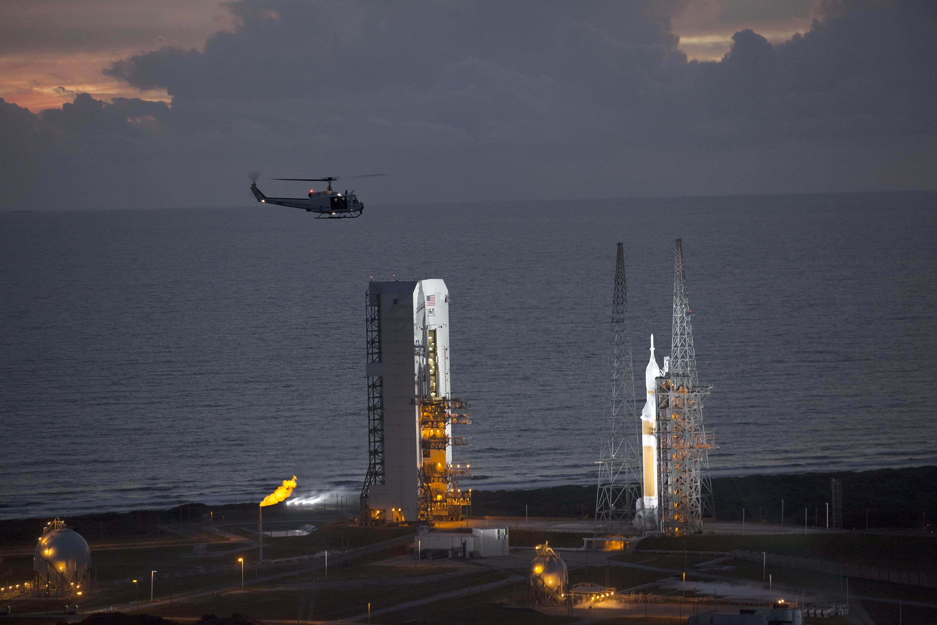 Delta IV Heavy