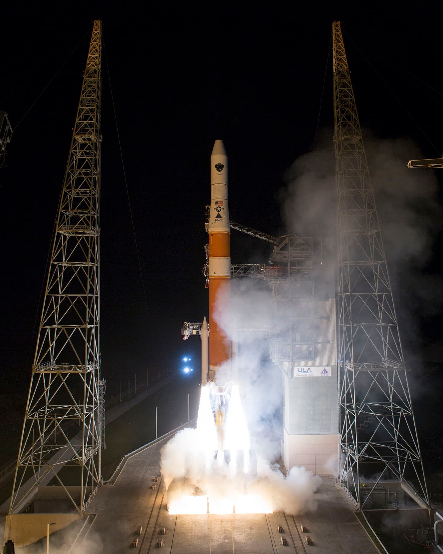 Delta IV Medium+ (4,2) D-365 GPS IIF-5 Flight Vehicle