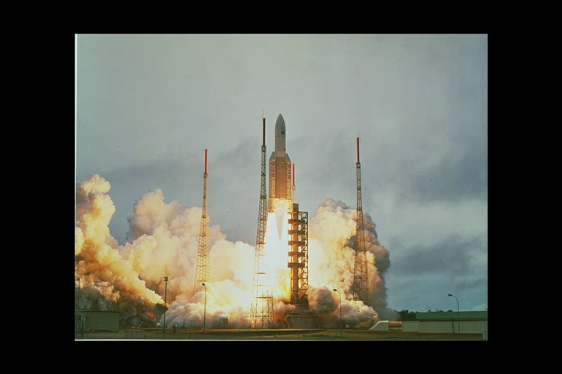 Ariane 501 | Cluster