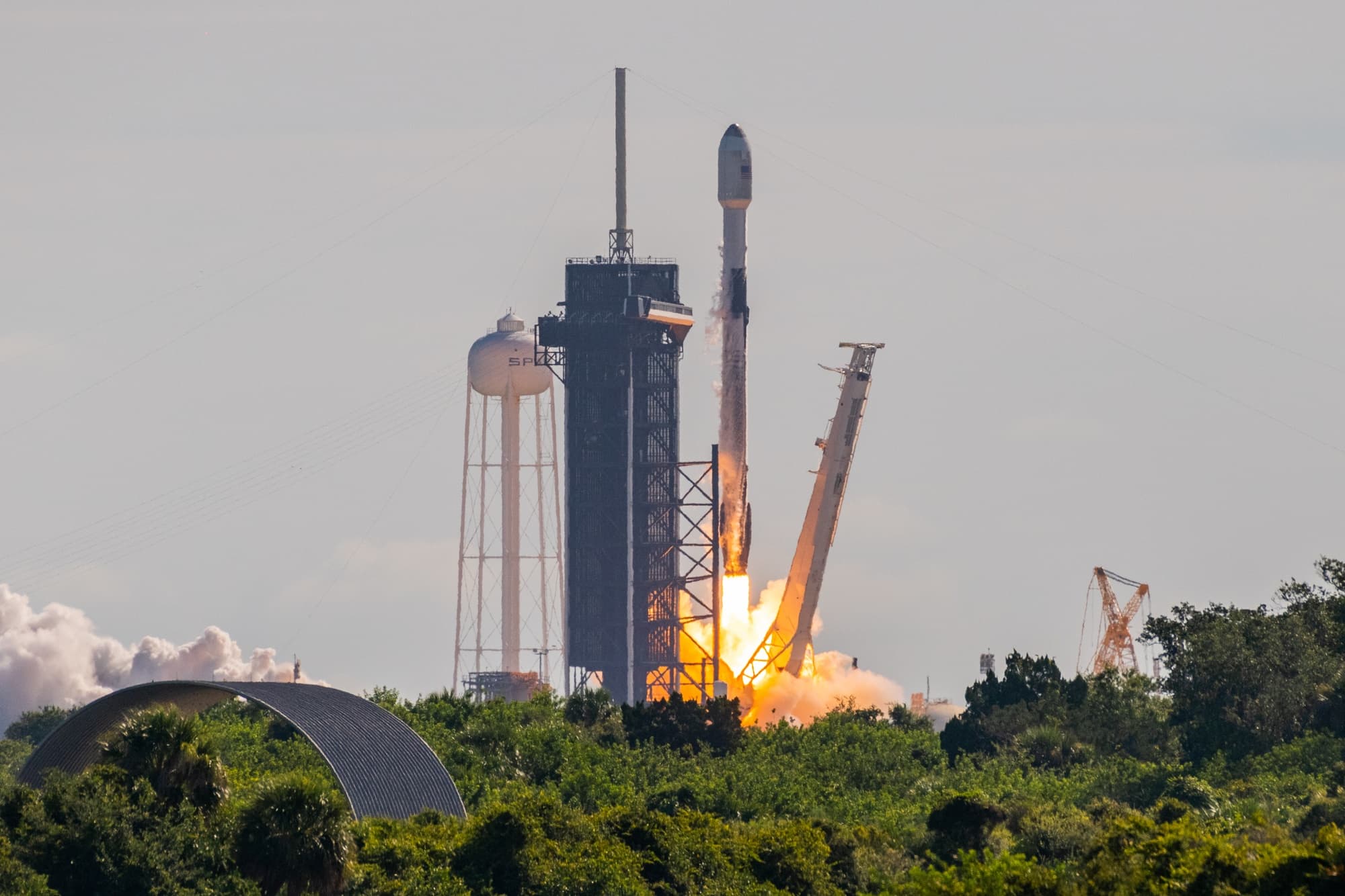 Falcon 9 Block 5 Flight 168 | Starlink Group 4-25