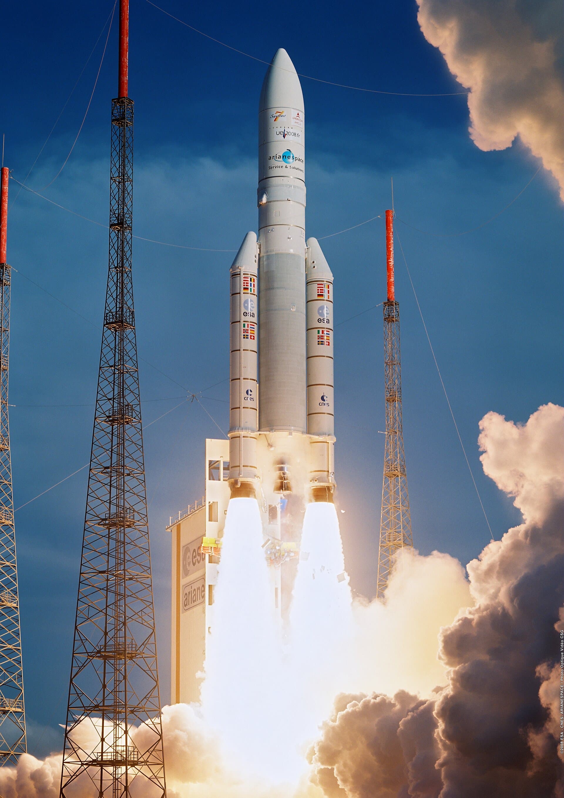 Ariane V185 | Superbird 7 and AMC-21