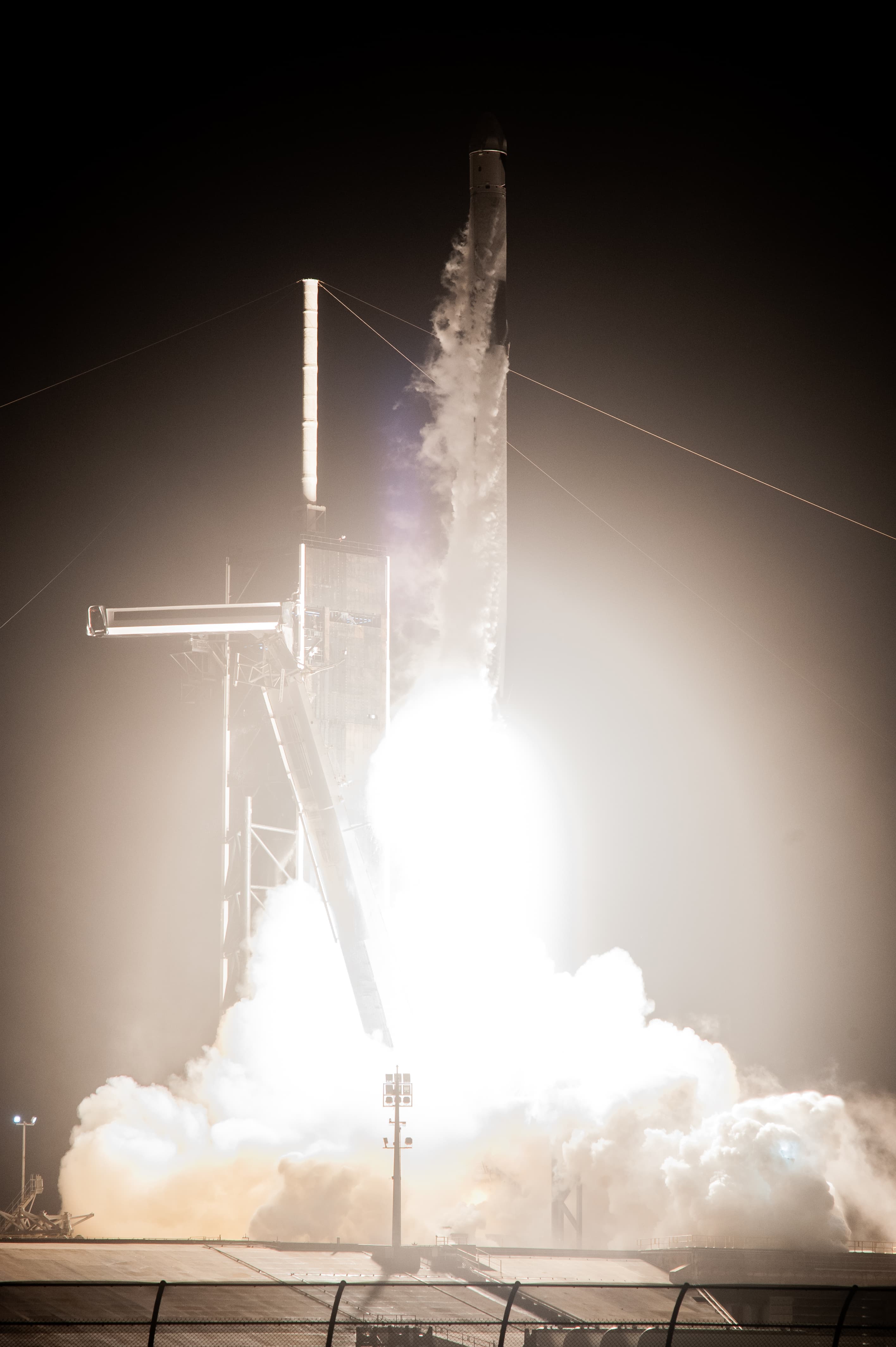Falcon 9 Block 5 Flight 135 | CRS-24