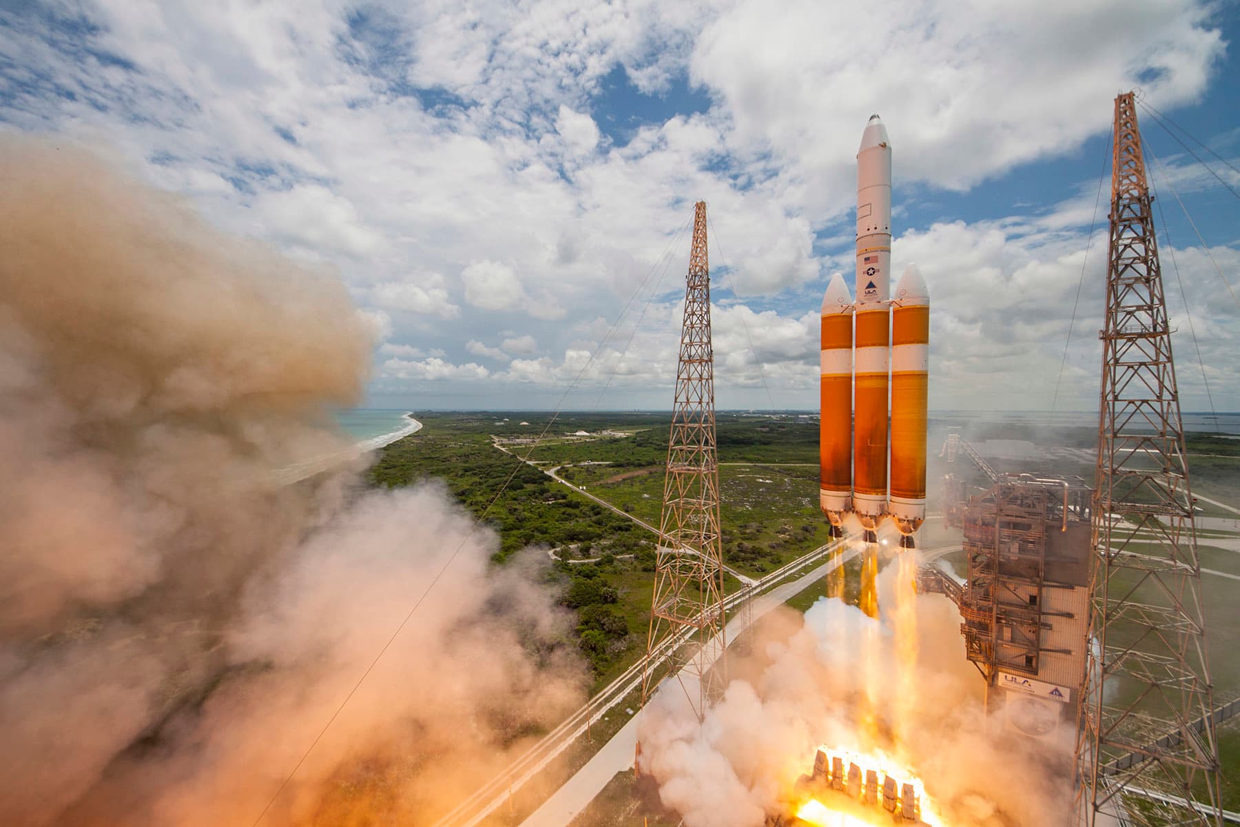 Delta IV Heavy NROL-37 Flight Vehicle