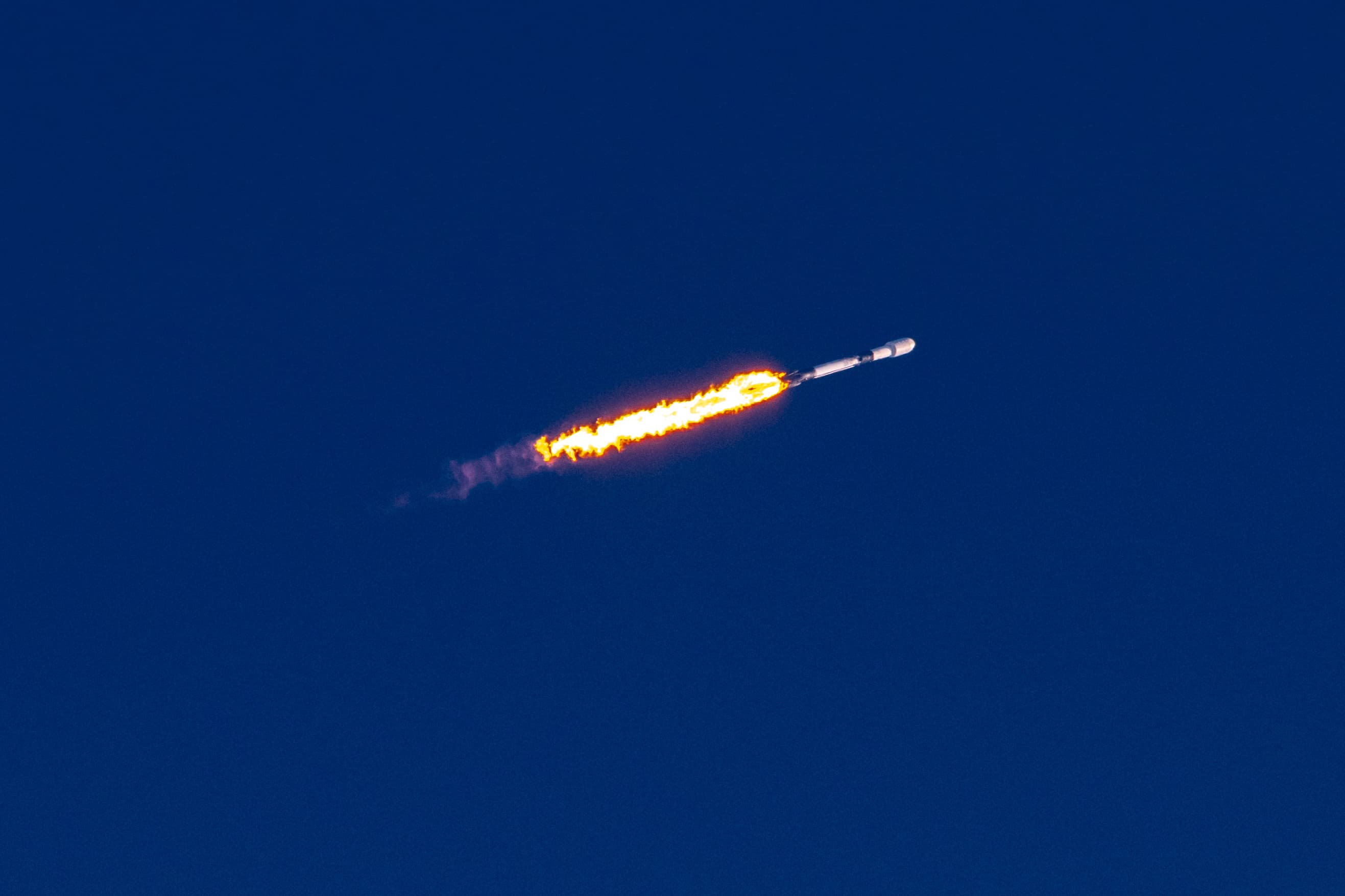 Falcon 9 Block 5 Flight 144 | Starlink Group 4-9