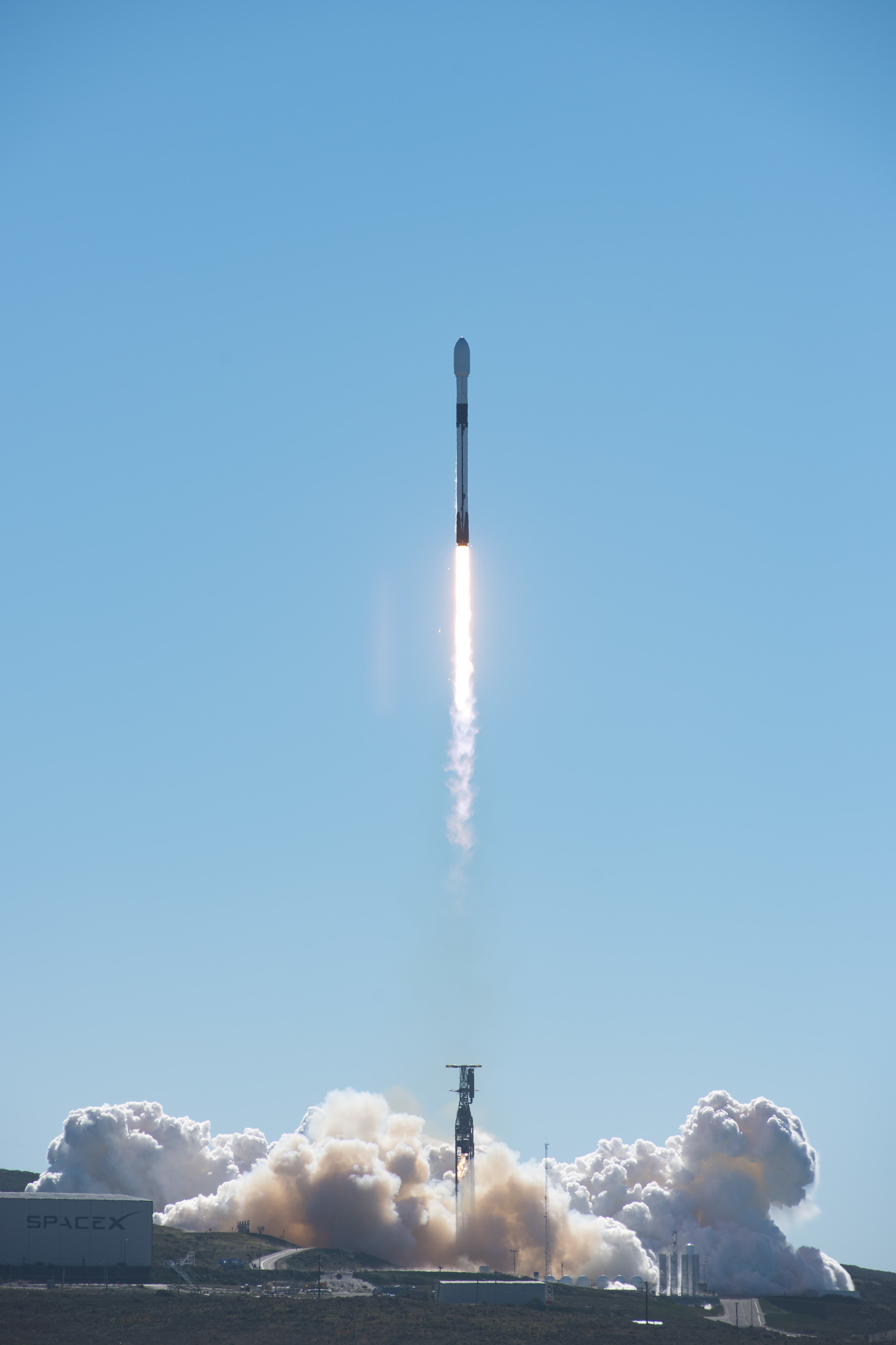 Falcon 9 Block 5 Flight 140 | NROL-87