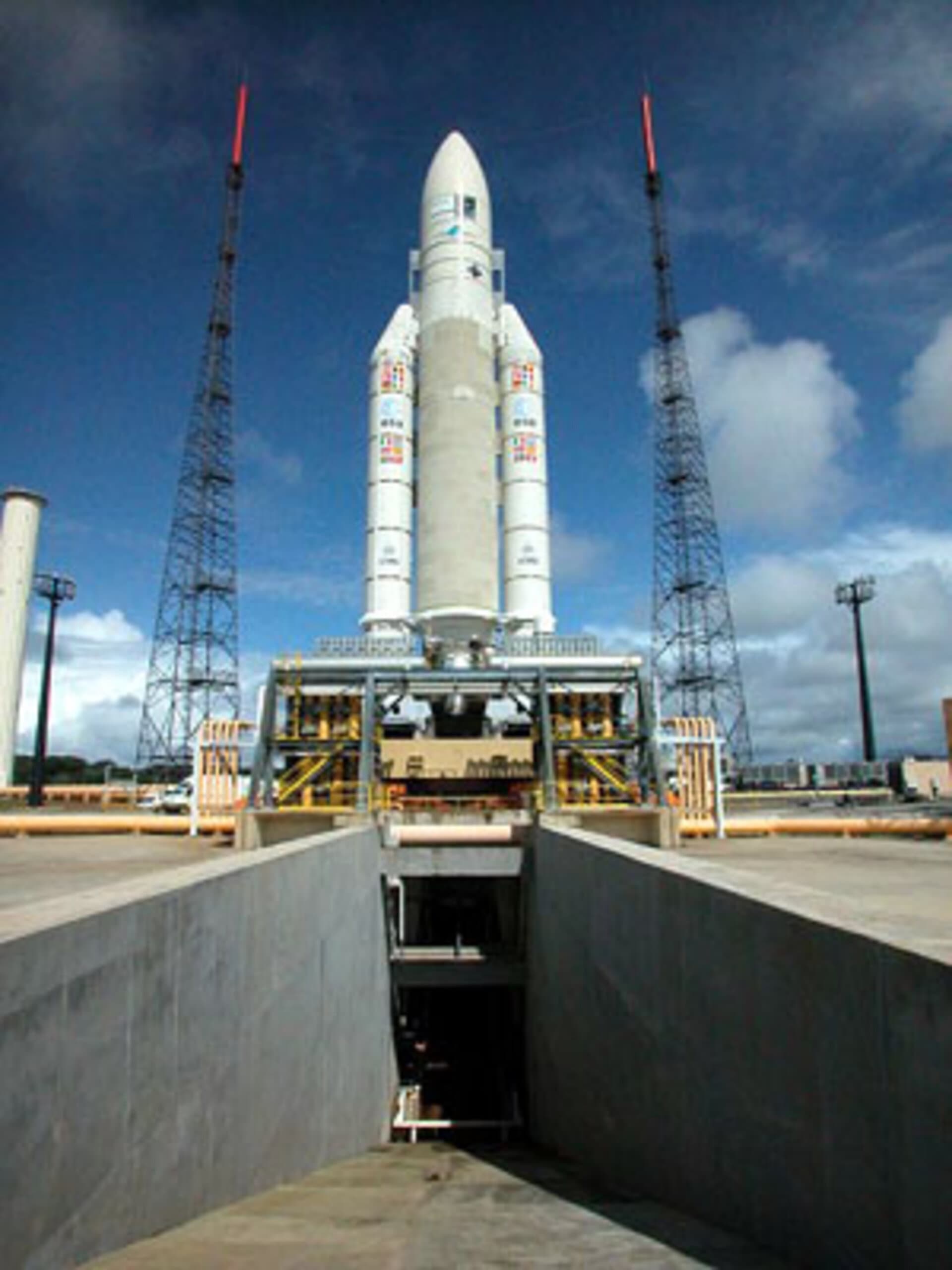 Ariane 512 | Stellat 5 and N-STAR c