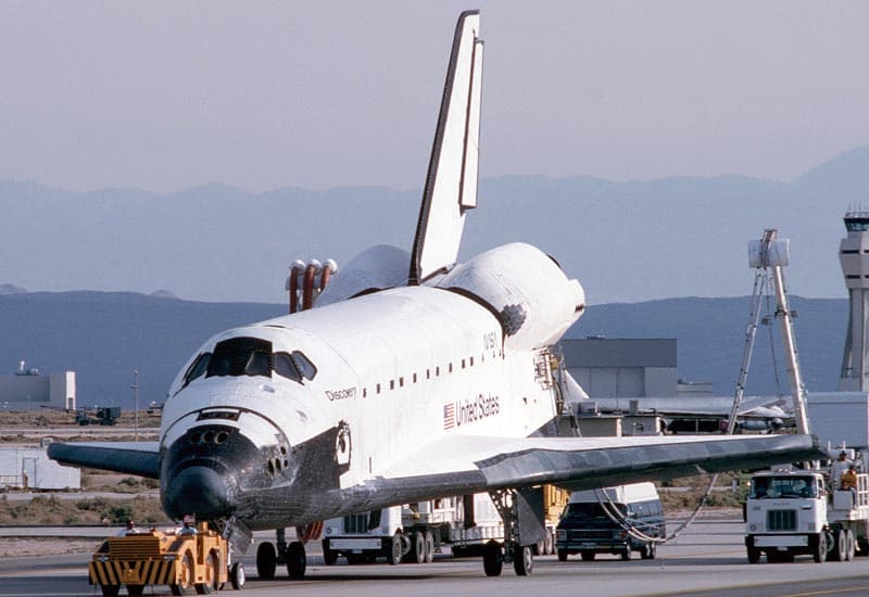 Space Shuttle Discovery (OV-103)