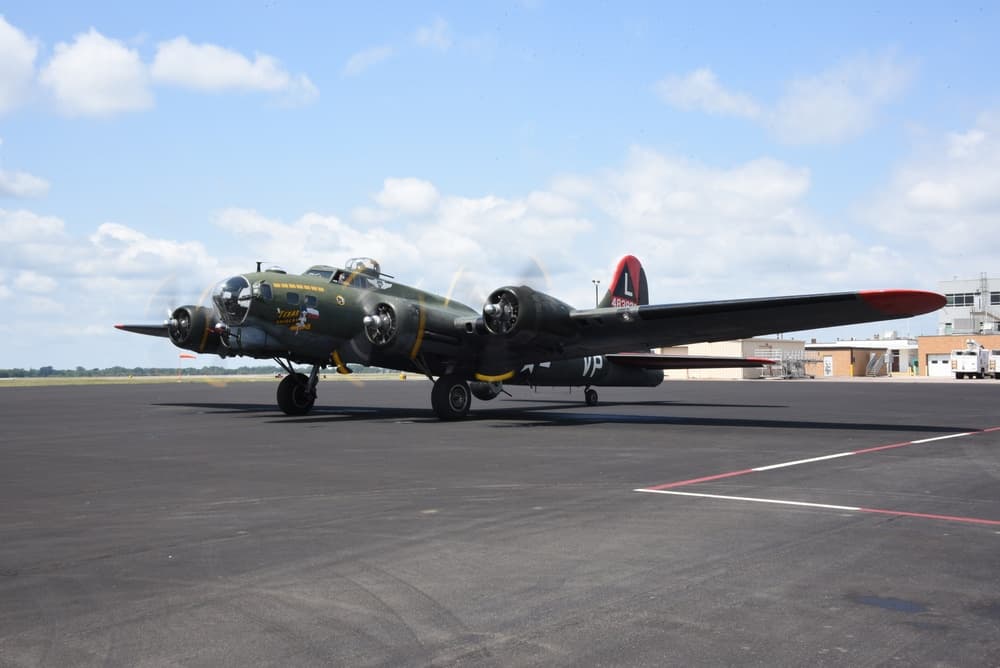 Boeing B-17 Flying Fortress Heavy Aircraft Family