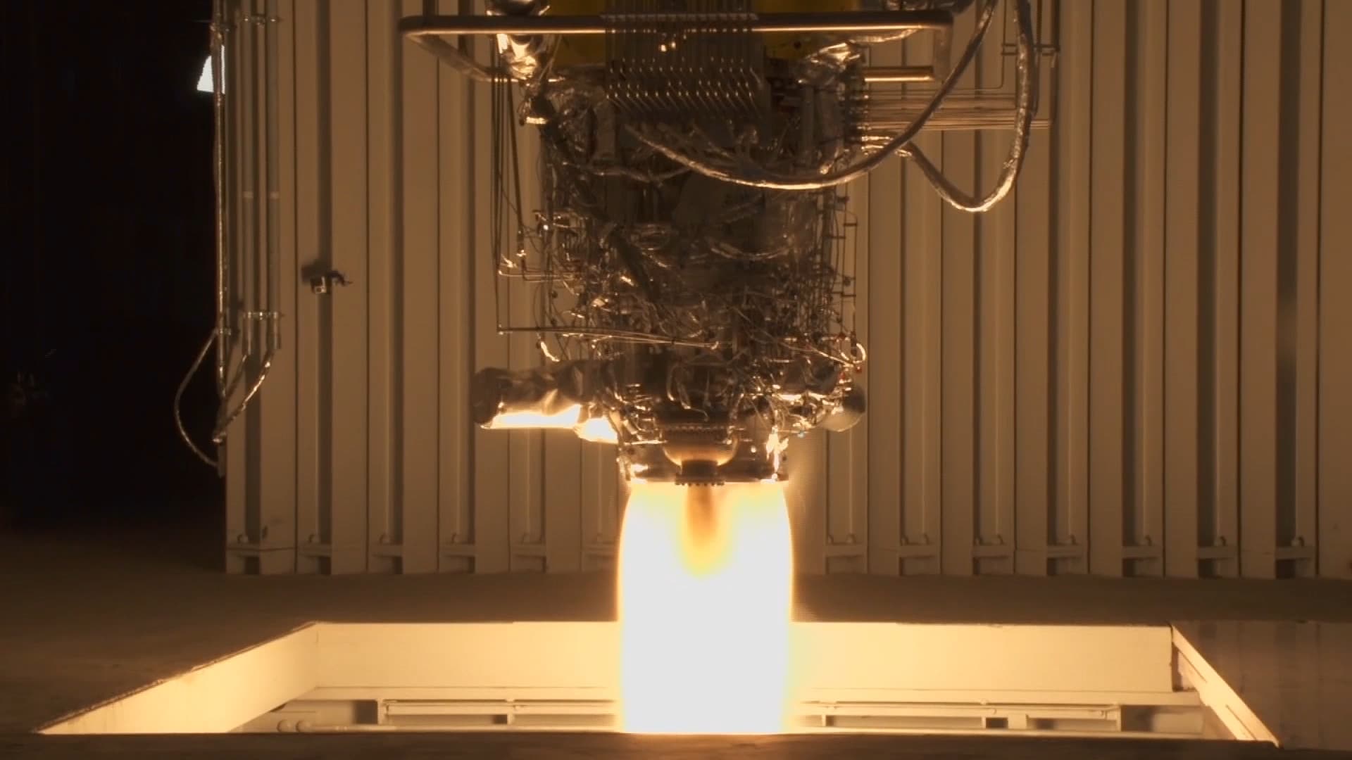 7-ton-class liquid engine