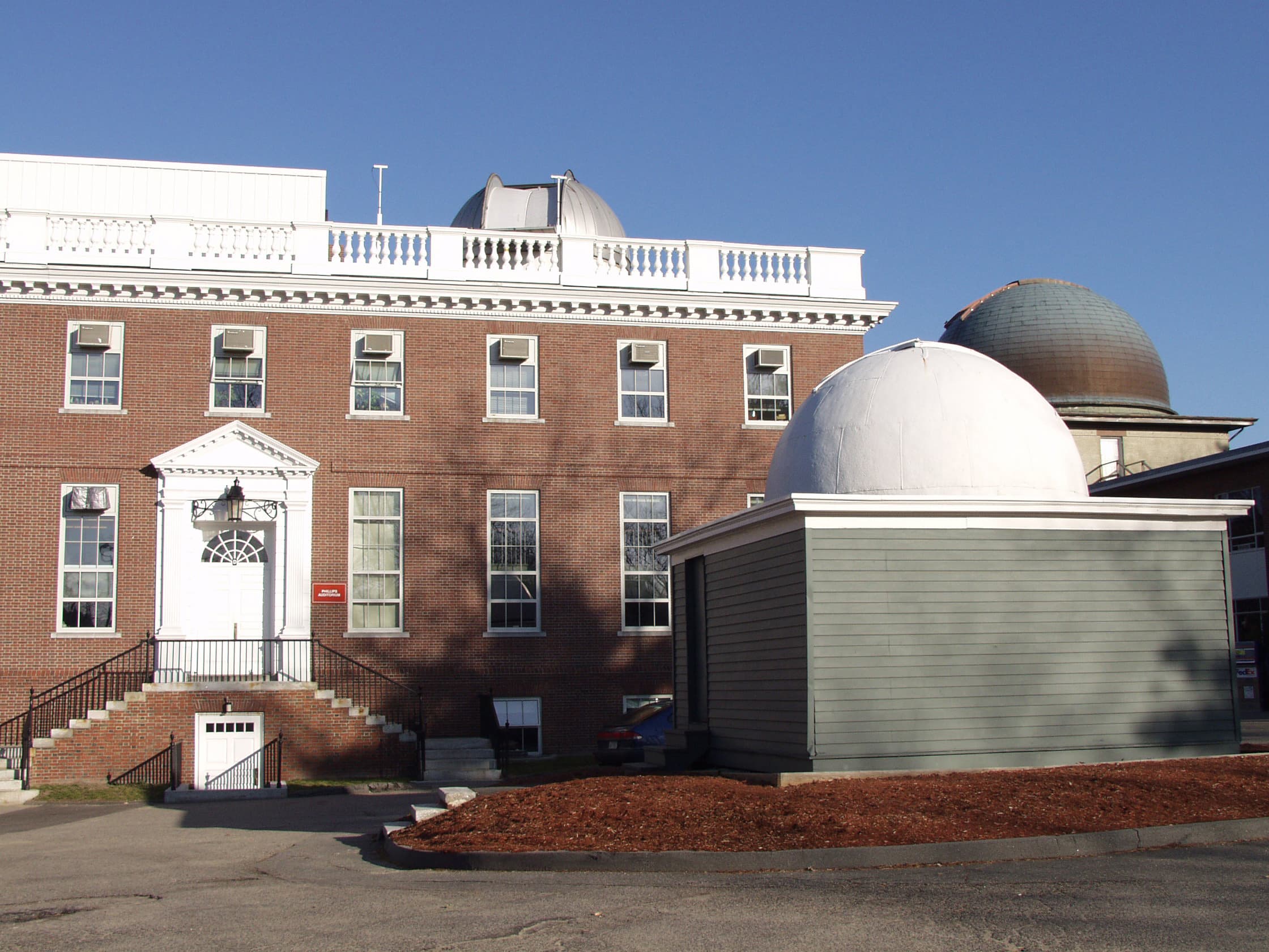 Center for Astrophysics | Harvard & Smithsonian