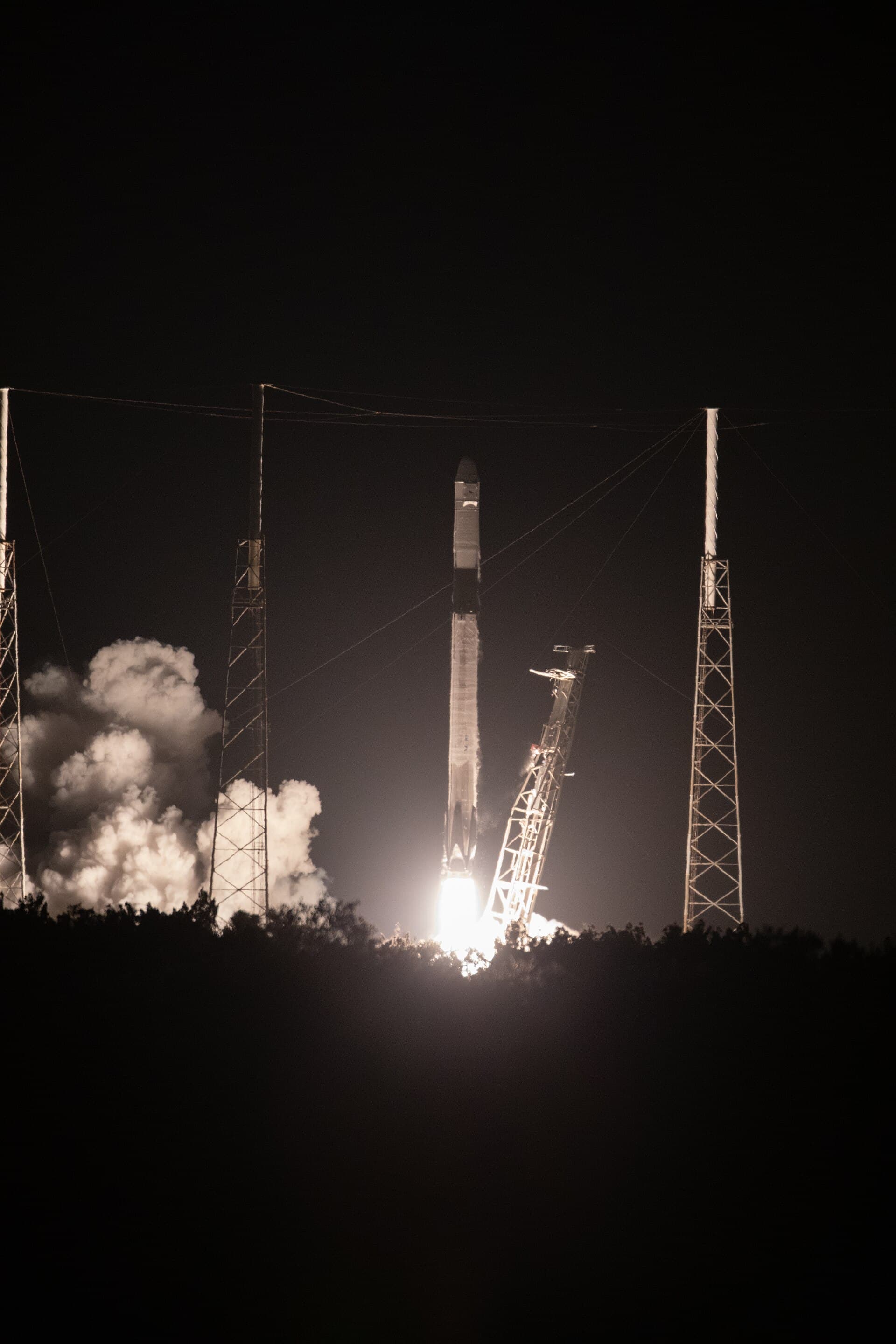Falcon 9 Block 5 Flight 83 | SpaceX CRS-20
