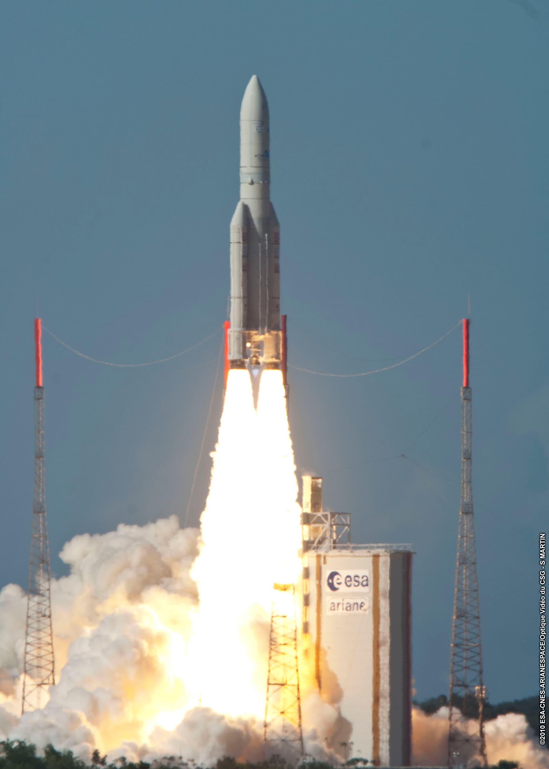 Ariane V198 | Intelsat 17 and Hylas-1