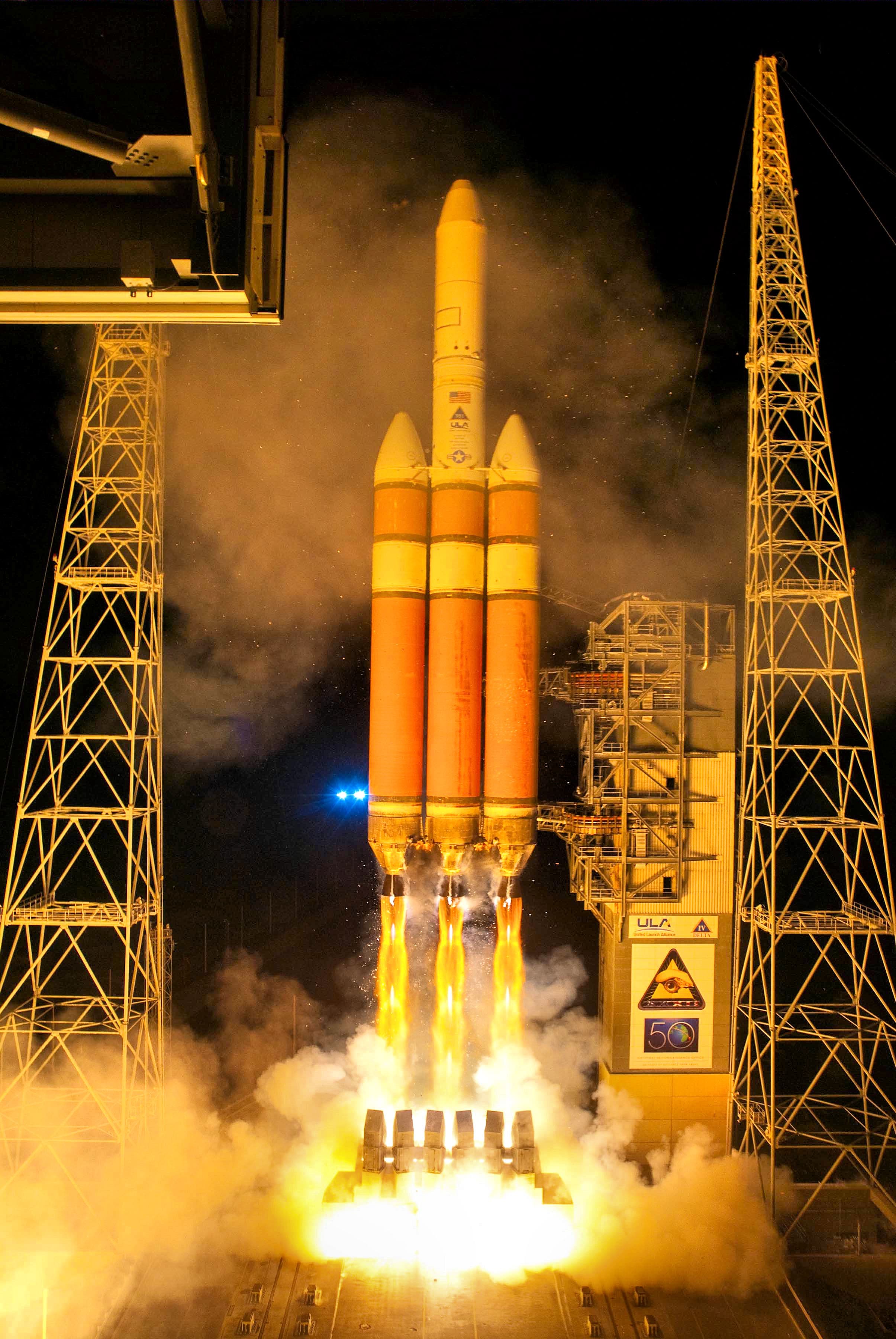Delta IV Heavy NROL-32 Flight Vehicle